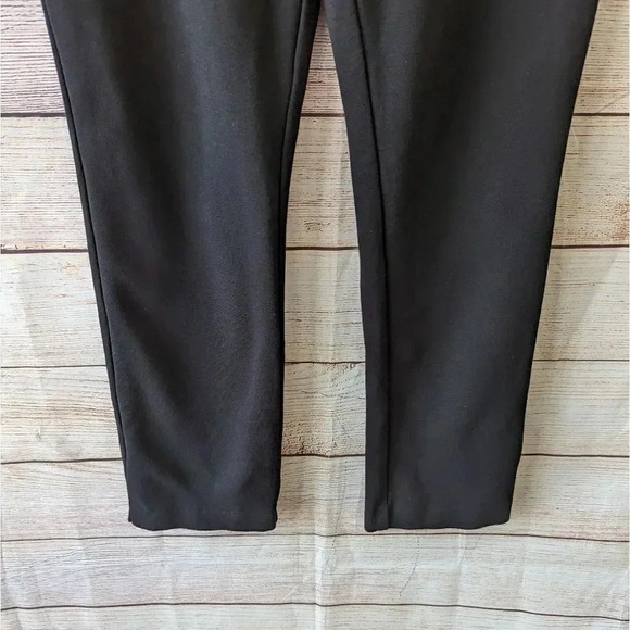 Chico’s Pull On Ponte Knit Crop St Leg Pants Size 0.5P (US 6P) Black Side Slit S - Picture 3 of 8